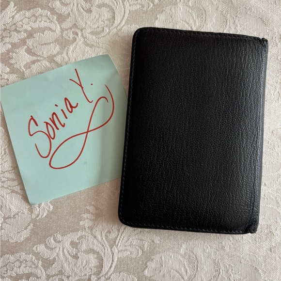 Authentic Vintage Black Chanel Bifold Cardholder Wallet - Picture 12 of 12